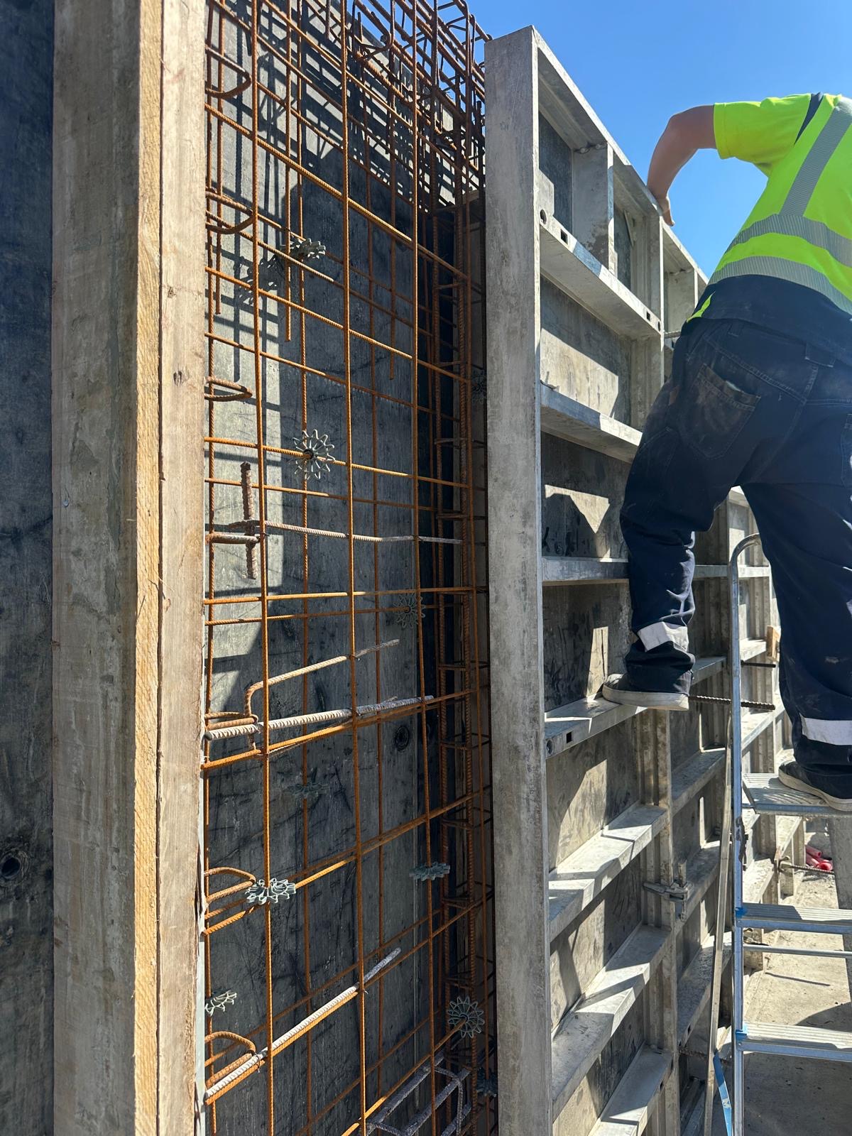 95f9a2dc-8652-4416-892b-136b460a5419